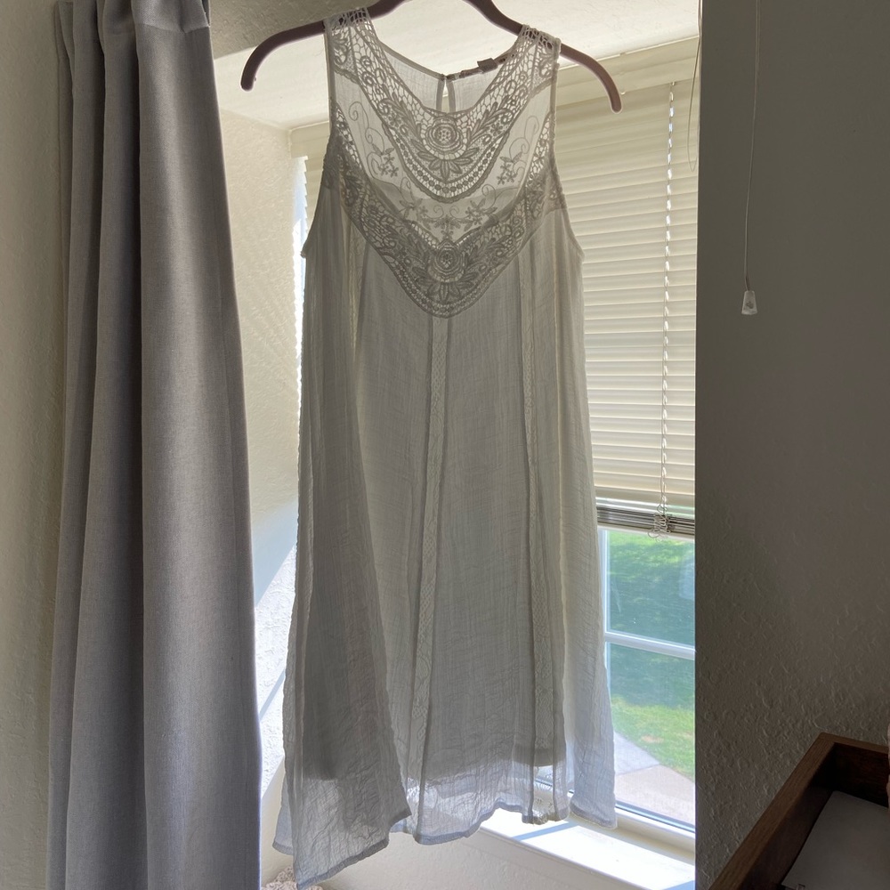 White lace detail mini dress